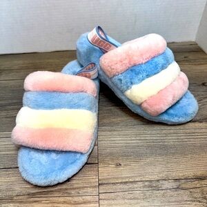 UGG Fluff Yeah Slide Pride Stripes Fur Slippers Women’s Size 7 Comfy Rubber Sole